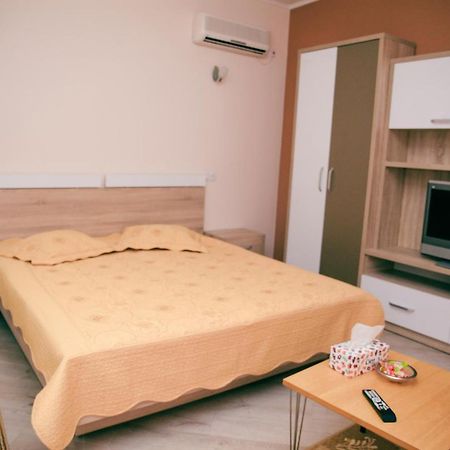 Apartament Cora Centru ピテシュティ エクステリア 写真