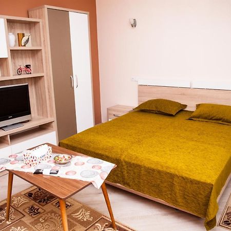Apartament Cora Centru ピテシュティ エクステリア 写真