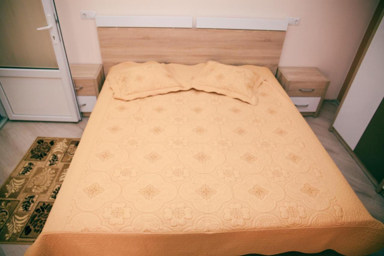 Apartament Cora Centru ピテシュティ エクステリア 写真