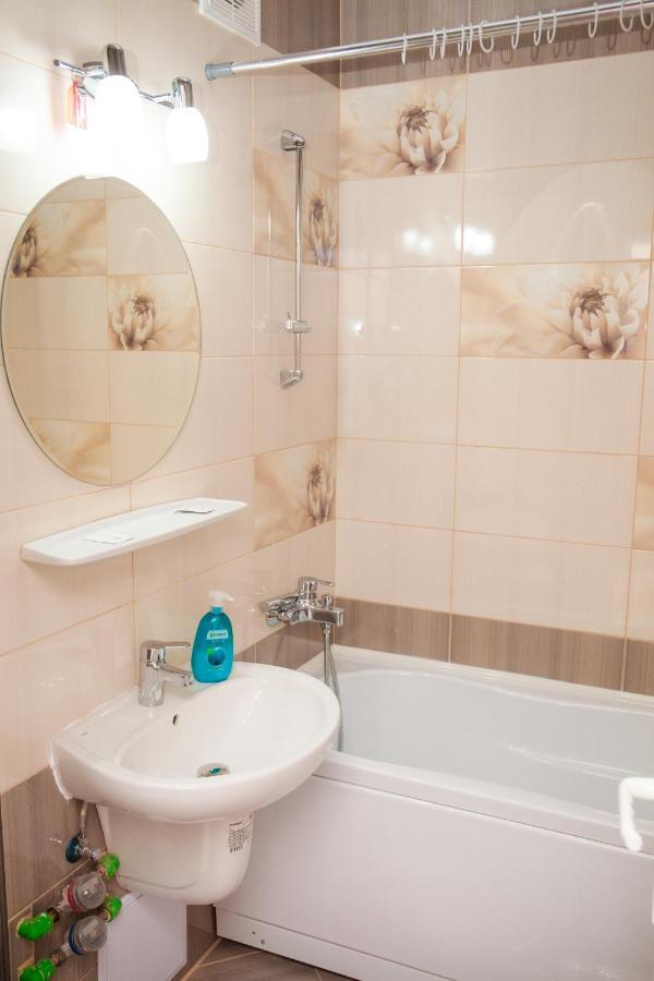 Apartament Cora Centru ピテシュティ エクステリア 写真